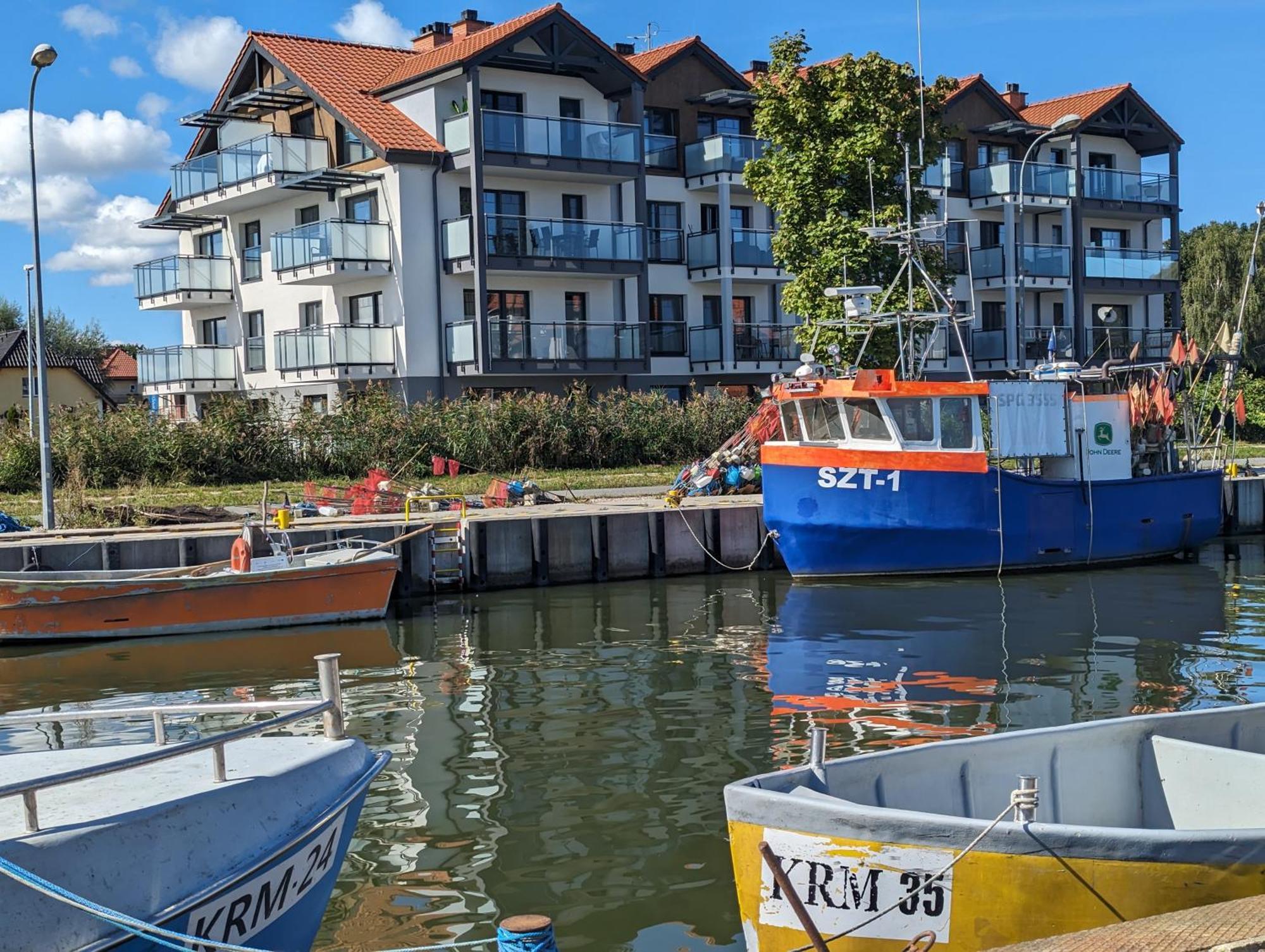 PORT KRYNICA Apartamenty Piamola Krynica Morska Bagian luar foto